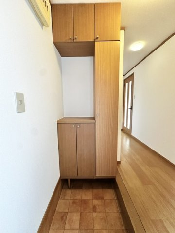 ブランルージュの玄関