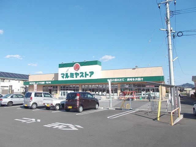 カルテット　Ⅳの周辺|マルミヤストア一ヶ岡店まで350m