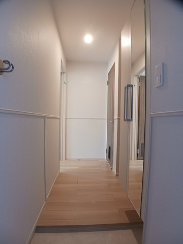 ヒカルサ新潟関屋の玄関