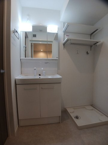 ヒカルサ新潟関屋の洗面所