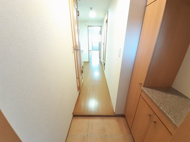 グレイスあらかわの玄関