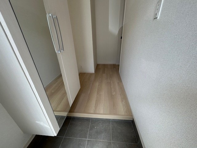 ルナハイム　こすもすの玄関