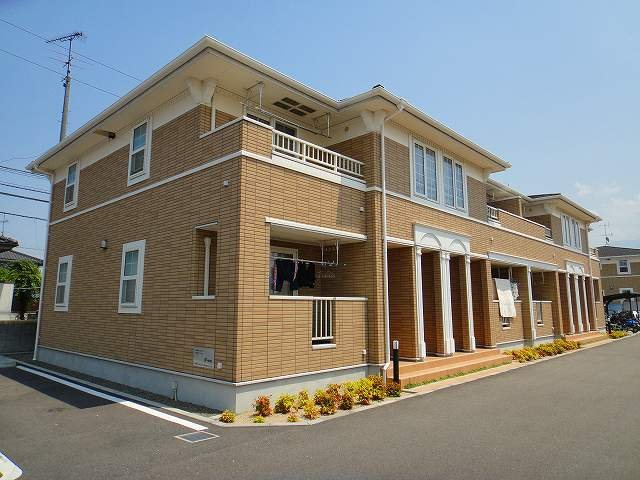 ラフレシールⅢの外観