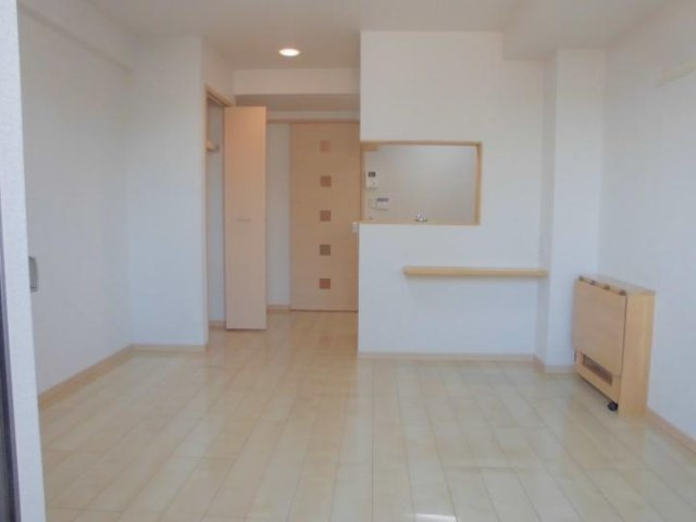 ニコルの内装