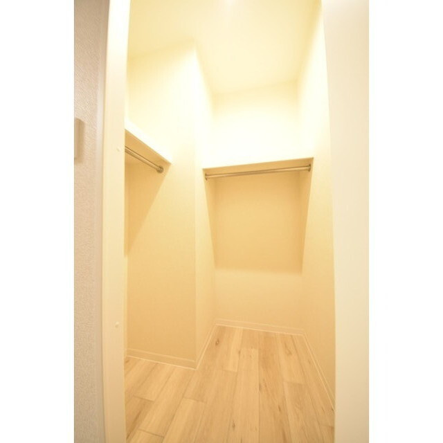 CRESCENT COURTの内装