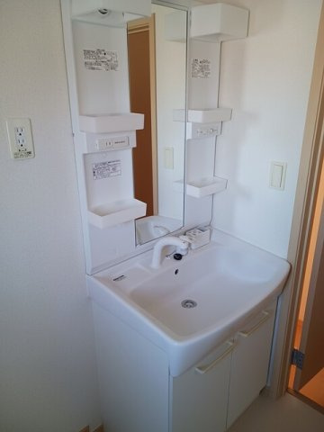 アルバシエロⅤの洗面所