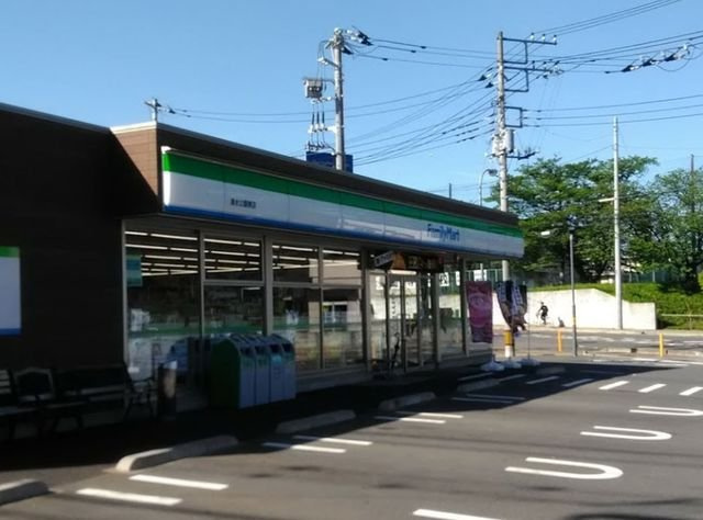 パークハウスＢの周辺|ファミリーマートまで490m