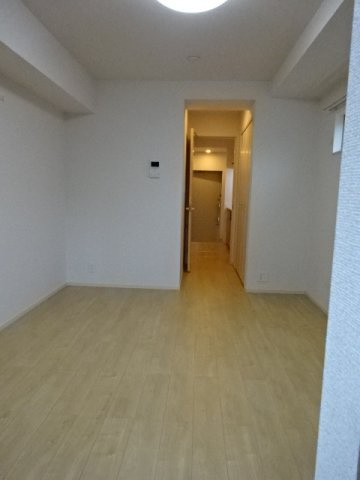 アイリス関場の内装
