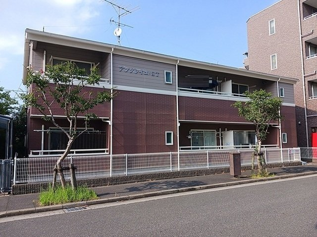 アンソレイユ・ＳＴの外観