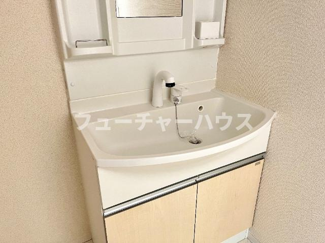 イーストパールⅡ（ＥＡＳＴ　ＰＥＡＲＬⅡ）の洗面所|洗髪洗面化粧台