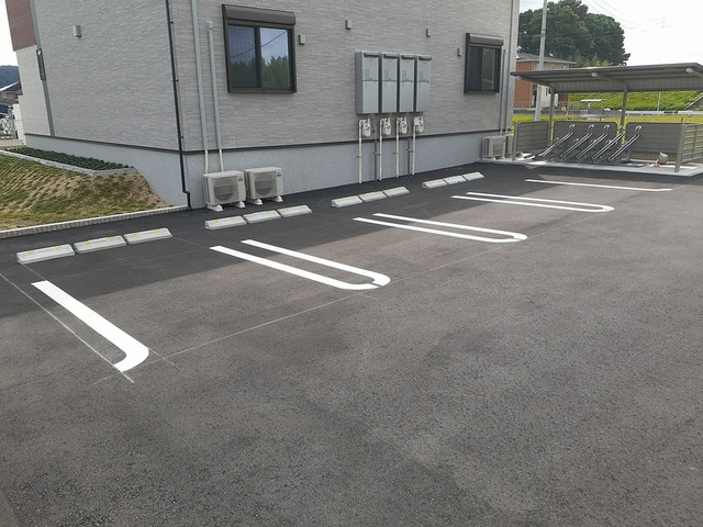 【駐車場】 | アルベンセⅠ