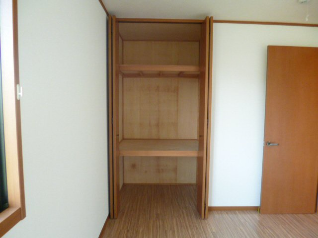 サニーハイツ高町の収納