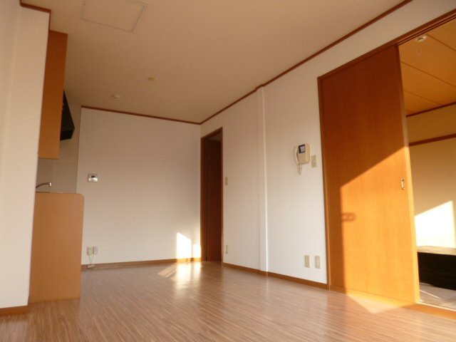 サニーハイツ高町の内装