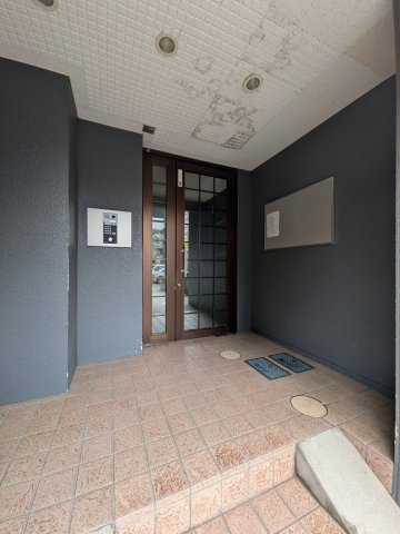 【エントランス】 | Ｕ－ＨＯＵＳＥ船橋本町 | オートロック付きエントランスです