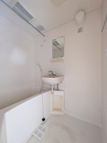 【浴室】 | Ｕ－ＨＯＵＳＥ船橋本町 | 日々の疲れを癒せます