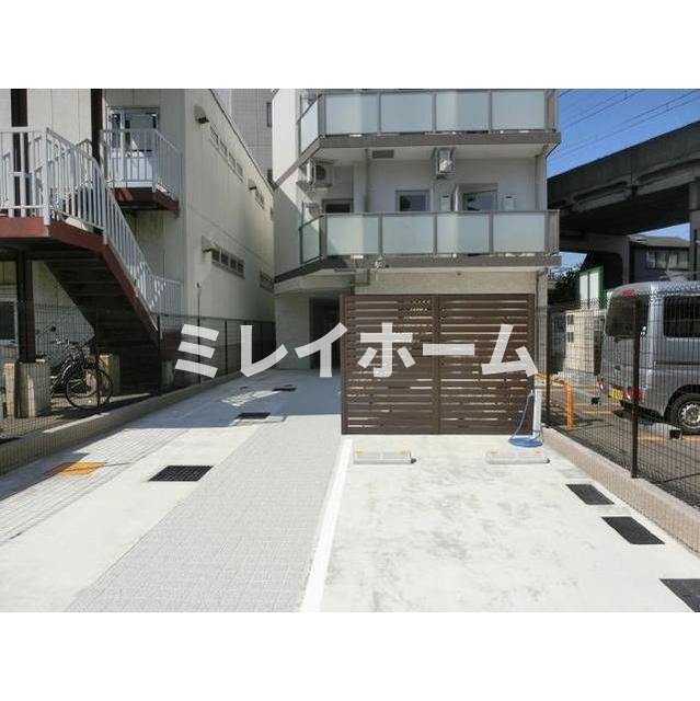 Log品川サンズの駐車場