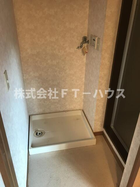 Ｕ－ＨＯＵＳＥ船橋本町の洗面所