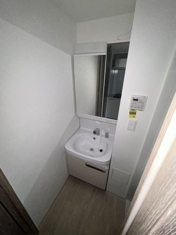 建築中の為、類似のお部屋の写真となります。