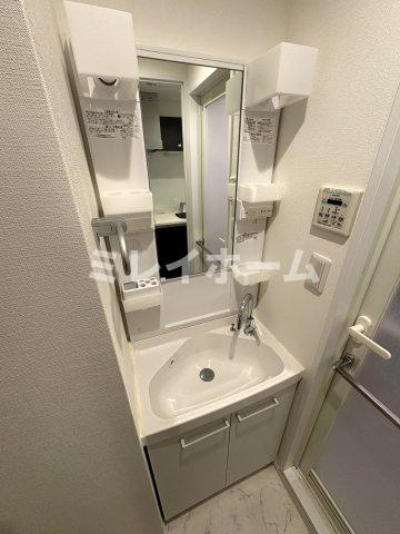 ルクシェール蒲田の独立洗面台