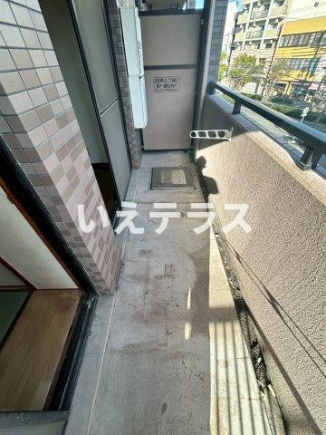 サンクラッソ神戸大開通station frontのバルコニー