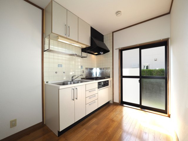 タウンハウス高町のキッチン|システムキッチン
