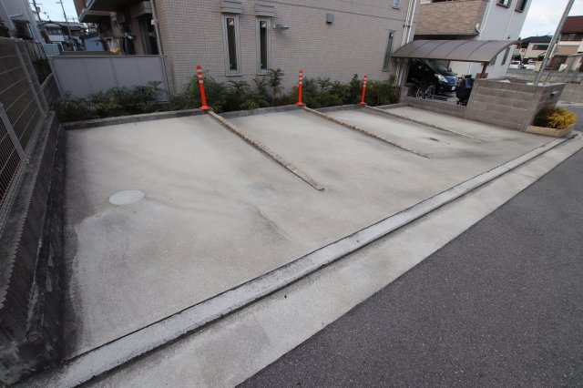 【駐車場】 | ロコ・ソラーレ