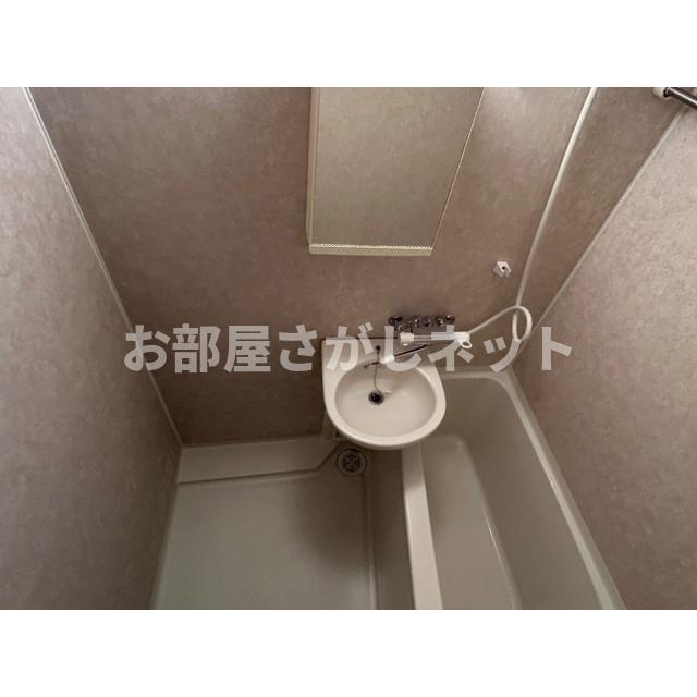 フェニックス初台弐番館【おとり物件なし】#学生・社会人にオススメ！初期費用分割払いOK！の浴室
