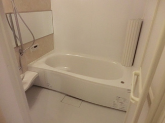 【浴室】 | グランドール正徳 | ※同物件他部屋写真　反転・色違いの場合有　現状優先