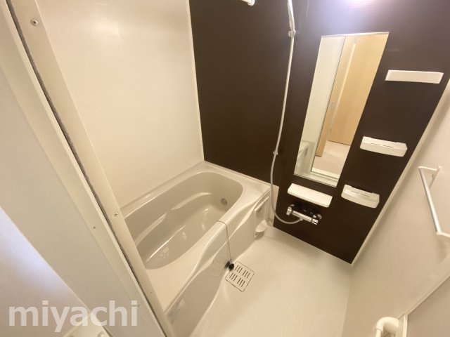 エルハーベン加茂宮　Cの浴室