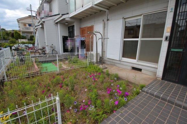 タウンハウス高町のエントランス