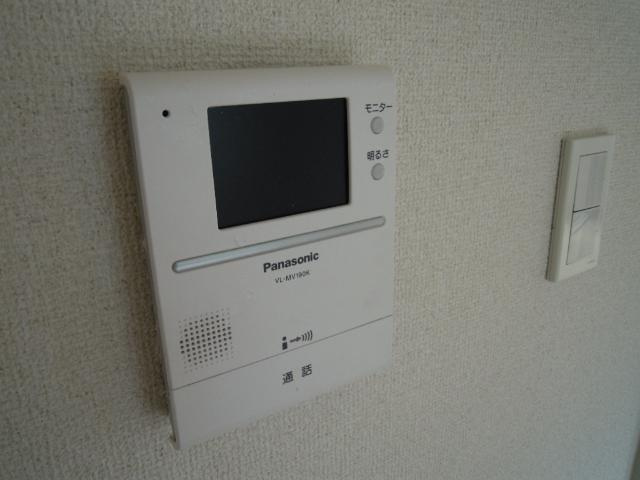 ピュア　セレブのセキュリティ|カメラ付インターホン（イメージ）