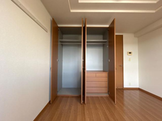 【収納】 | アーバンコート・まはたぎ | ウォークインクローゼット