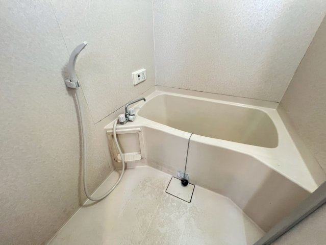 西明石マンションの浴室