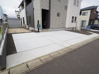 【駐車場】 | Blooming　Garden　伊達市篭田 | ★内覧予約でブランド米2kg★