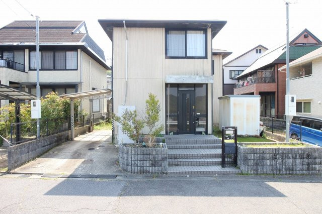 安芸区矢野南4丁目の外観|ミサワホーム施工の注文住宅☆
全居室6帖以上、ゆとりの4LDKです♪