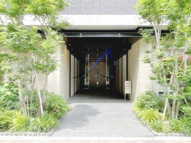 クレヴィア日暮里 THE RESIDENCEのエントランス|エントランスです。