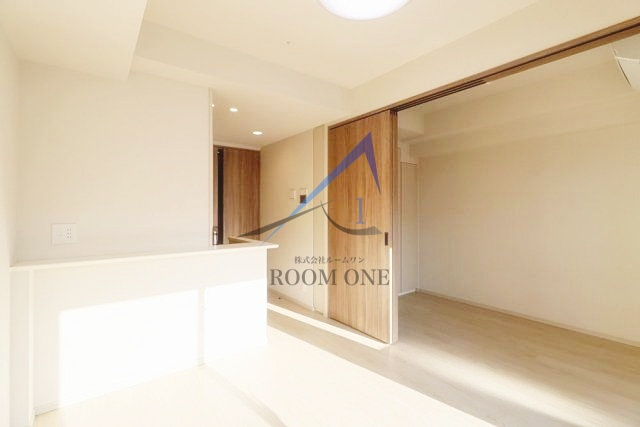 クレヴィア日暮里 THE RESIDENCEの居間・リビング|洋室のお部屋です。
