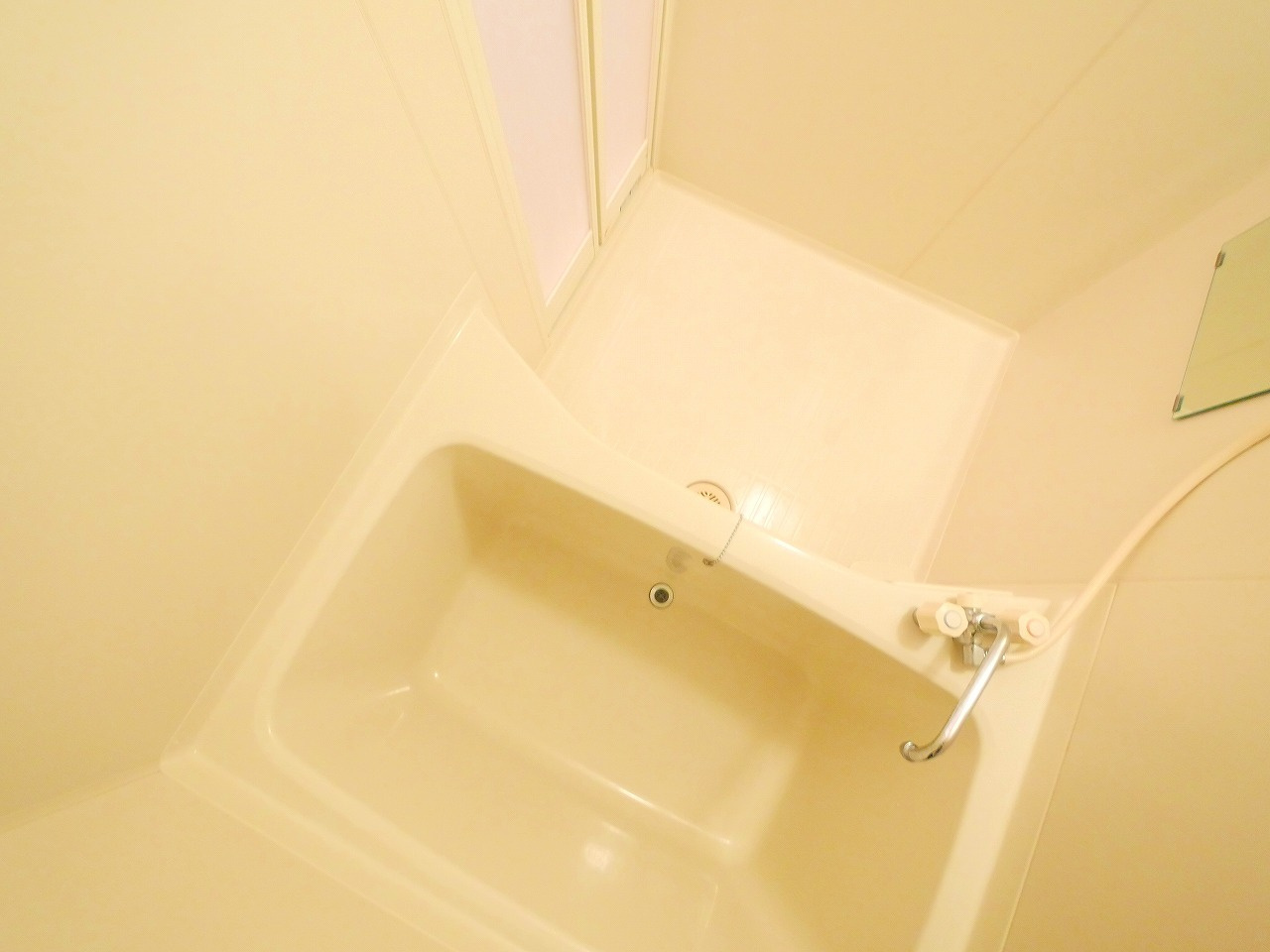 コンフォール奈良南の浴室|日々の疲れを癒すお風呂付です