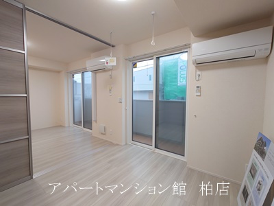 ヴィレオのロビー|同施工会社、同型タイプです