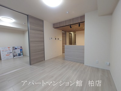 ヴィレオの居間・リビング|同施工会社、同型タイプです