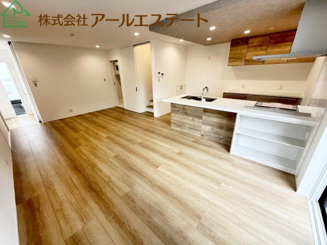 加古川市加古川町中津　　JR加古川線「日岡駅」徒歩19分の独立洗面台
