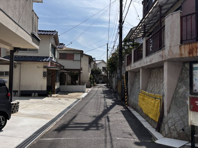 神戸市須磨区禅昌寺町1丁目戸建の前面道路含む現地写真