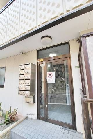 小石川ヒルズの玄関