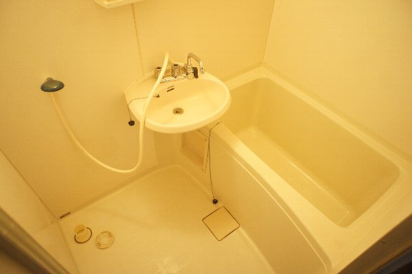 【浴室】 | フジマンション | ゆったり過ごせるお風呂です