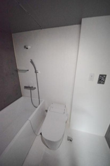 【トイレ】 | Mon−naka Apartment Terrace（門仲アパートメントテラス）