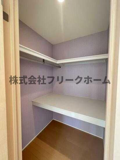 三鷹市井の頭１丁目のアパートの収納