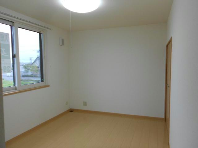 コーポブレーメンＢ館の洋室