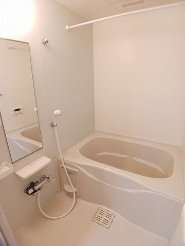 シカタ　ロジュマンの浴室