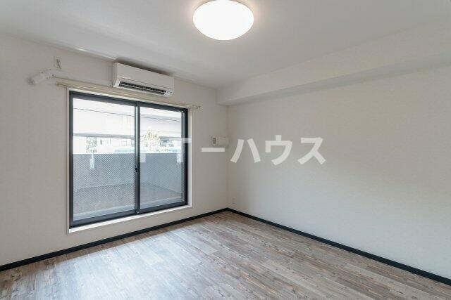 フォセット南行徳の洋室