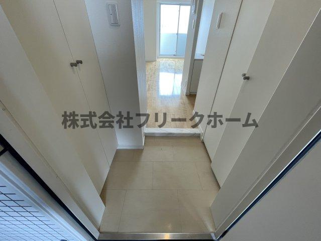 武蔵野市御殿山１丁目の賃貸マンションの玄関